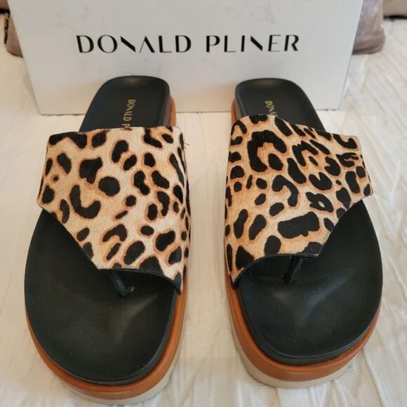 Donald Pliner / Leopard Calf Hair Sandal in Black / Luxury Animal Print Sandals - Picture 4 of 7